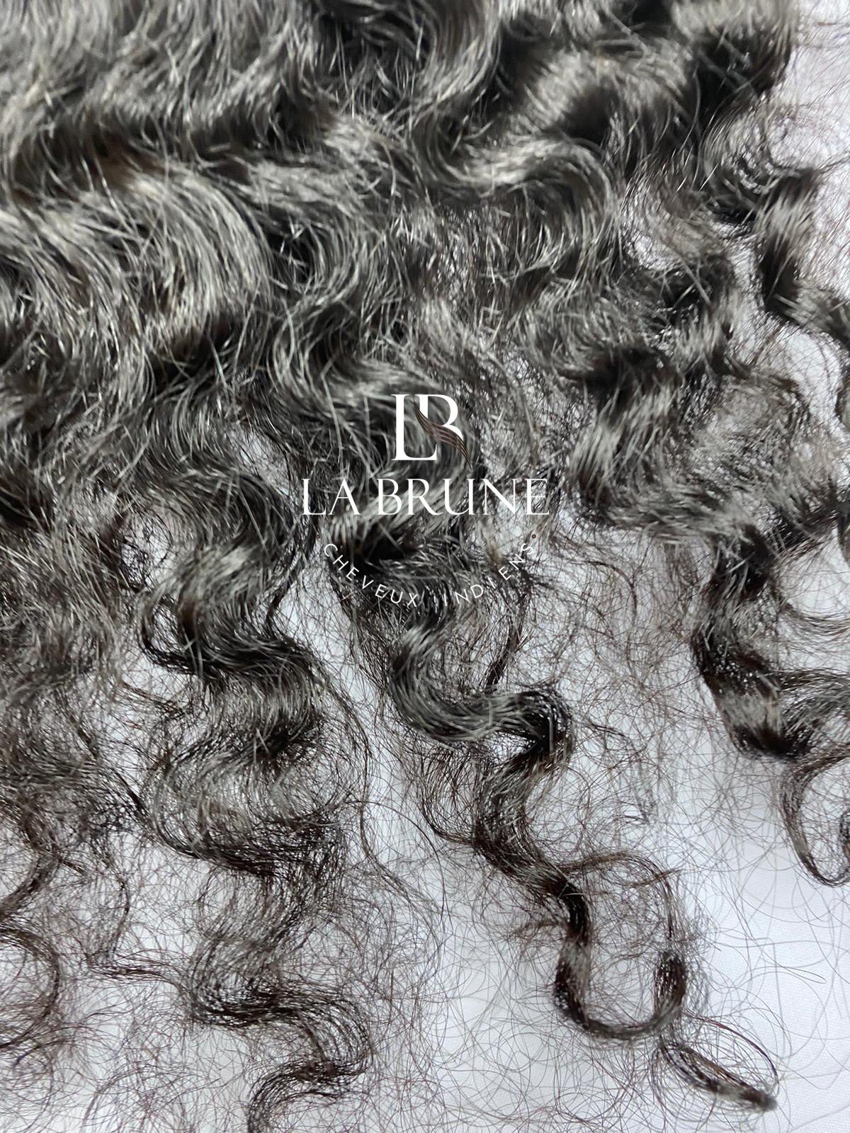 CLOSURE SWISS LACE CURLY